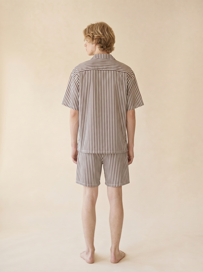 VL-021 男性着用 背面