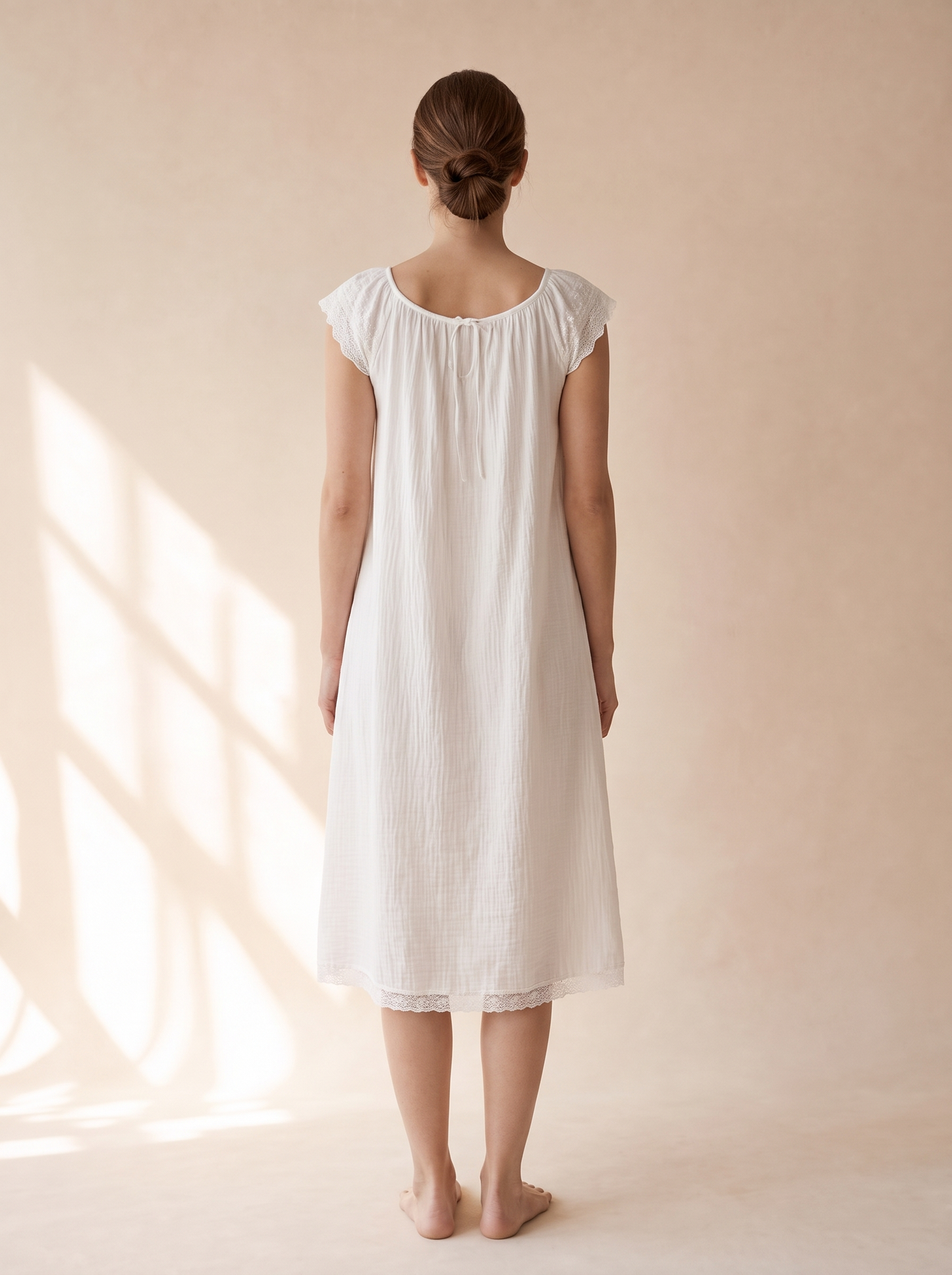 VL-094 female back