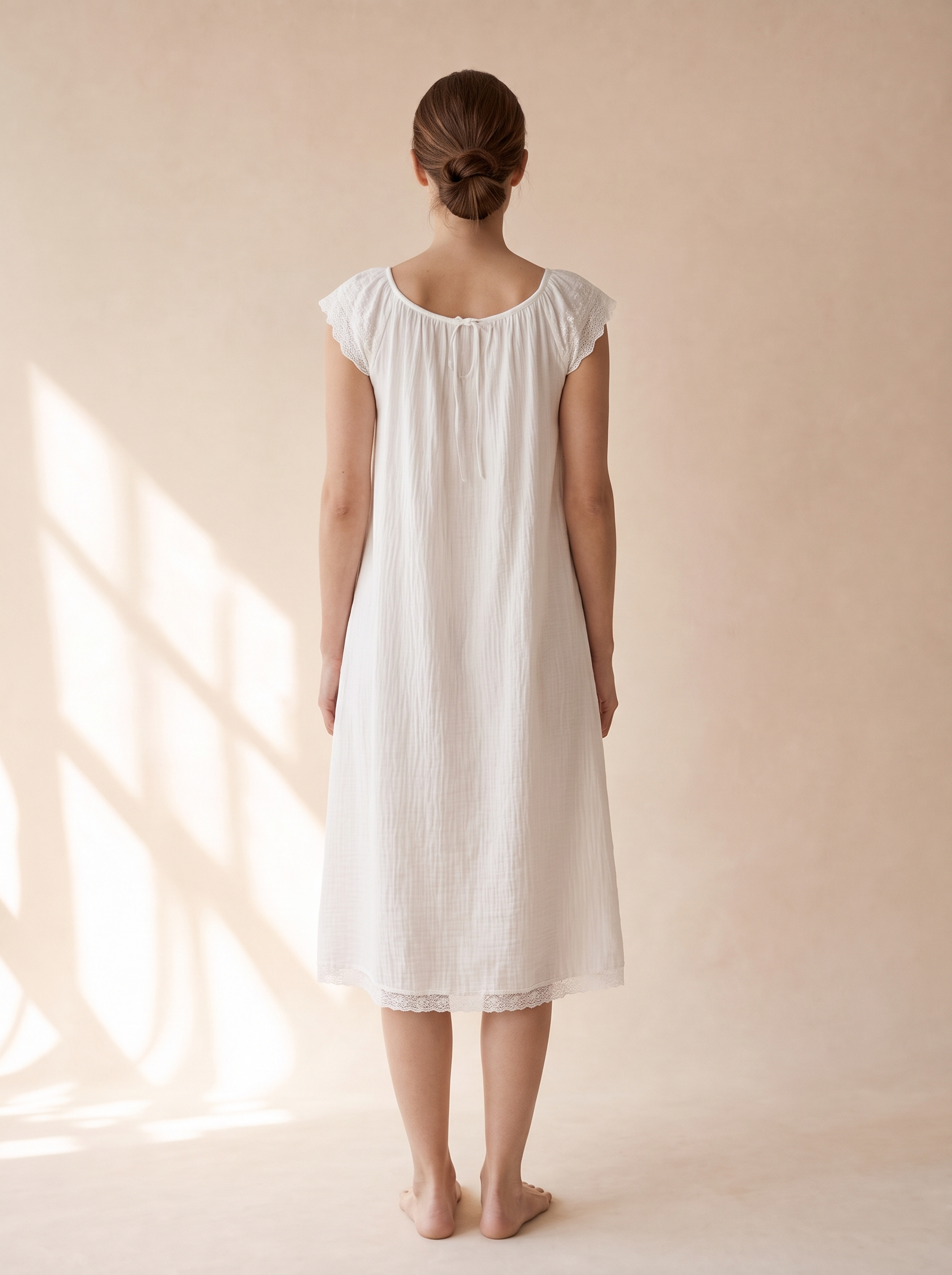 VL-094 female back
