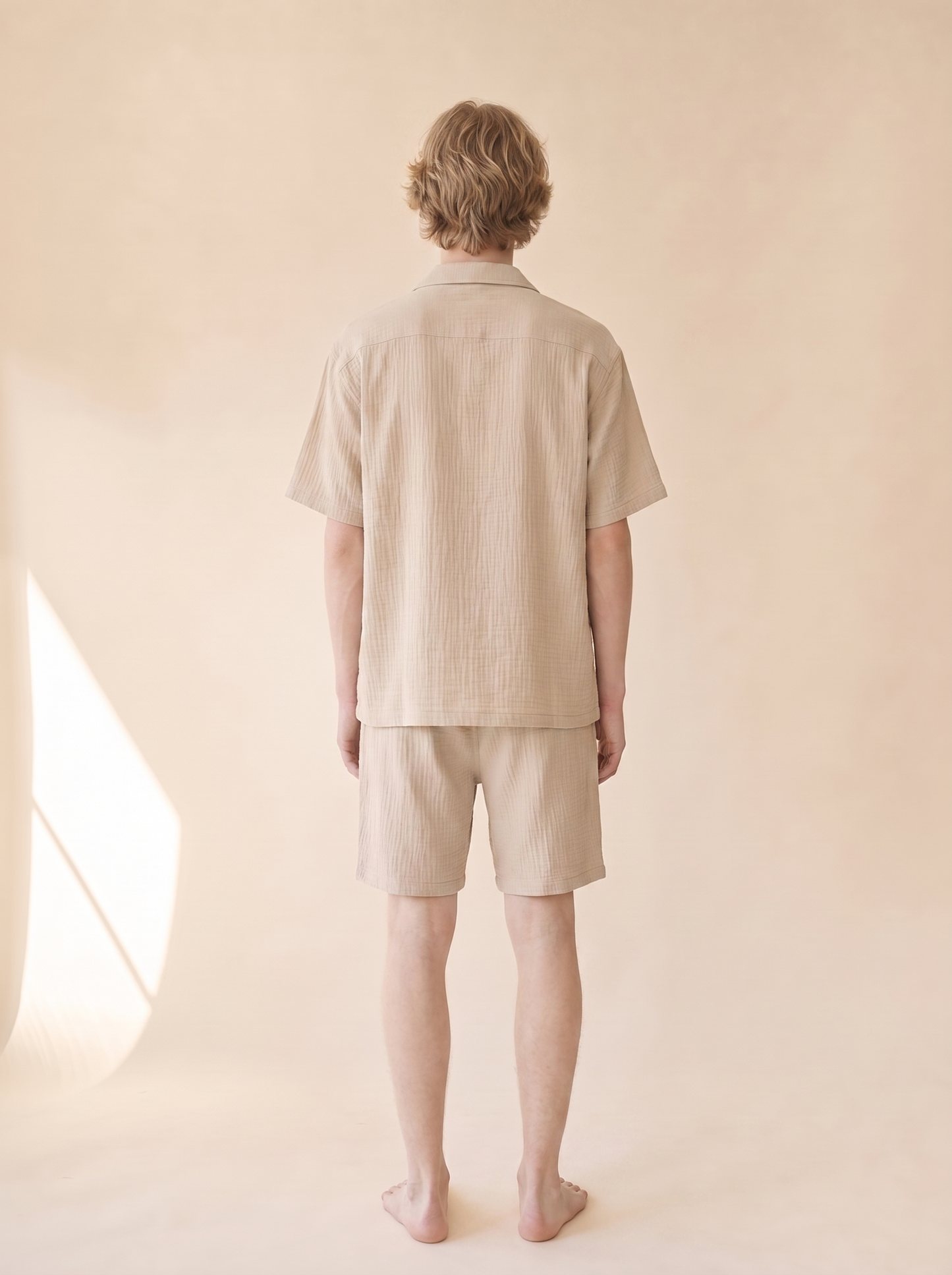 VL-061 男性着用 背面