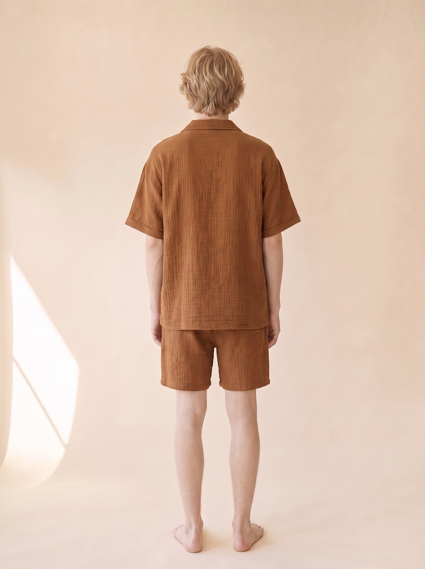 VL-063 男性着用 背面
